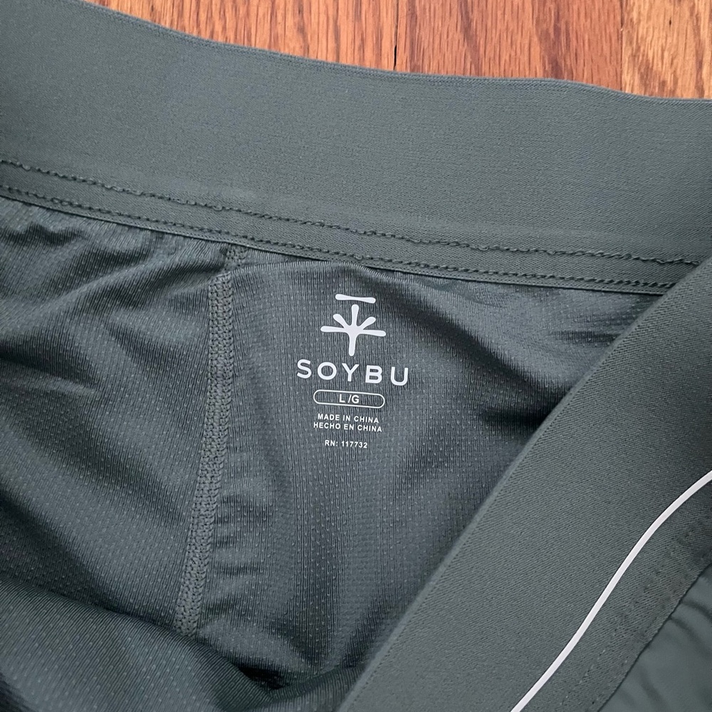 NWT Green Resort Skort - Picture 5 of 6